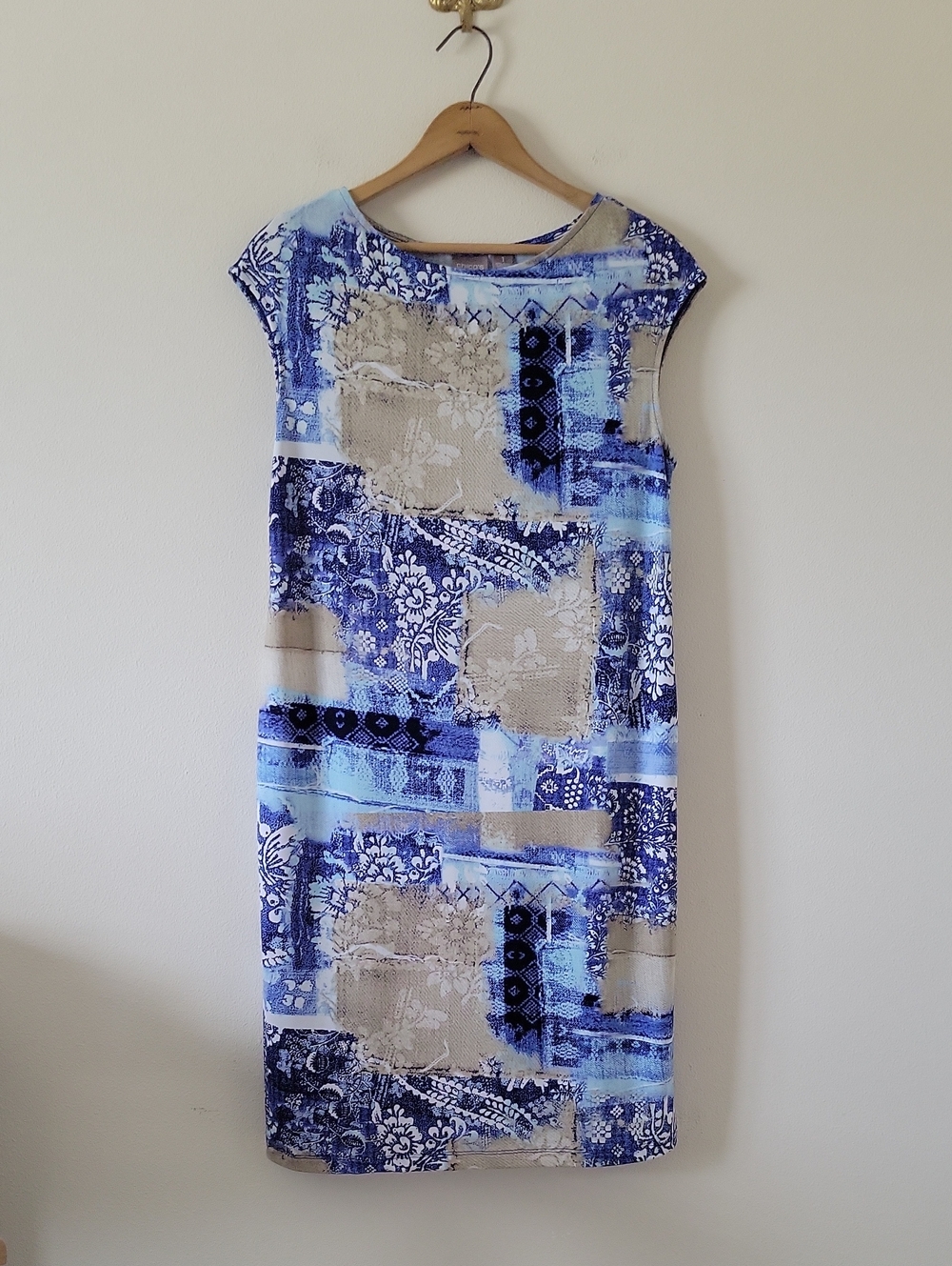 Chico's Blue Tan Patchwork Print Knit Midi Shift Dress Size Medium